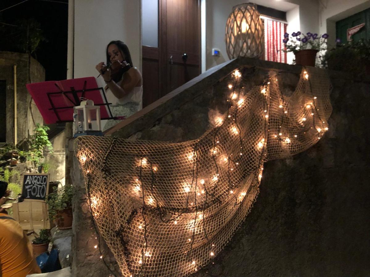 Un Capriccio - Ginepro Apartment Aieta Ngoại thất bức ảnh
